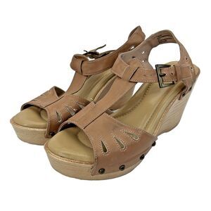 GH Bass & Co. Sandals Bizulia Women's 10M Wedge Beige Strappy Sandals Tan Cutout